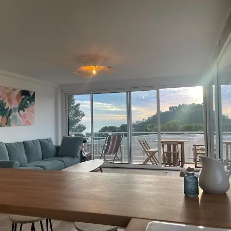 Apartman Vue Incroyable, Piscine, Tennis Et Acces - 3 *